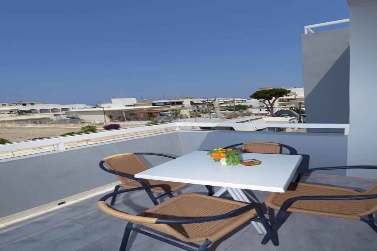 Ialysos City Hotel エクステリア 写真